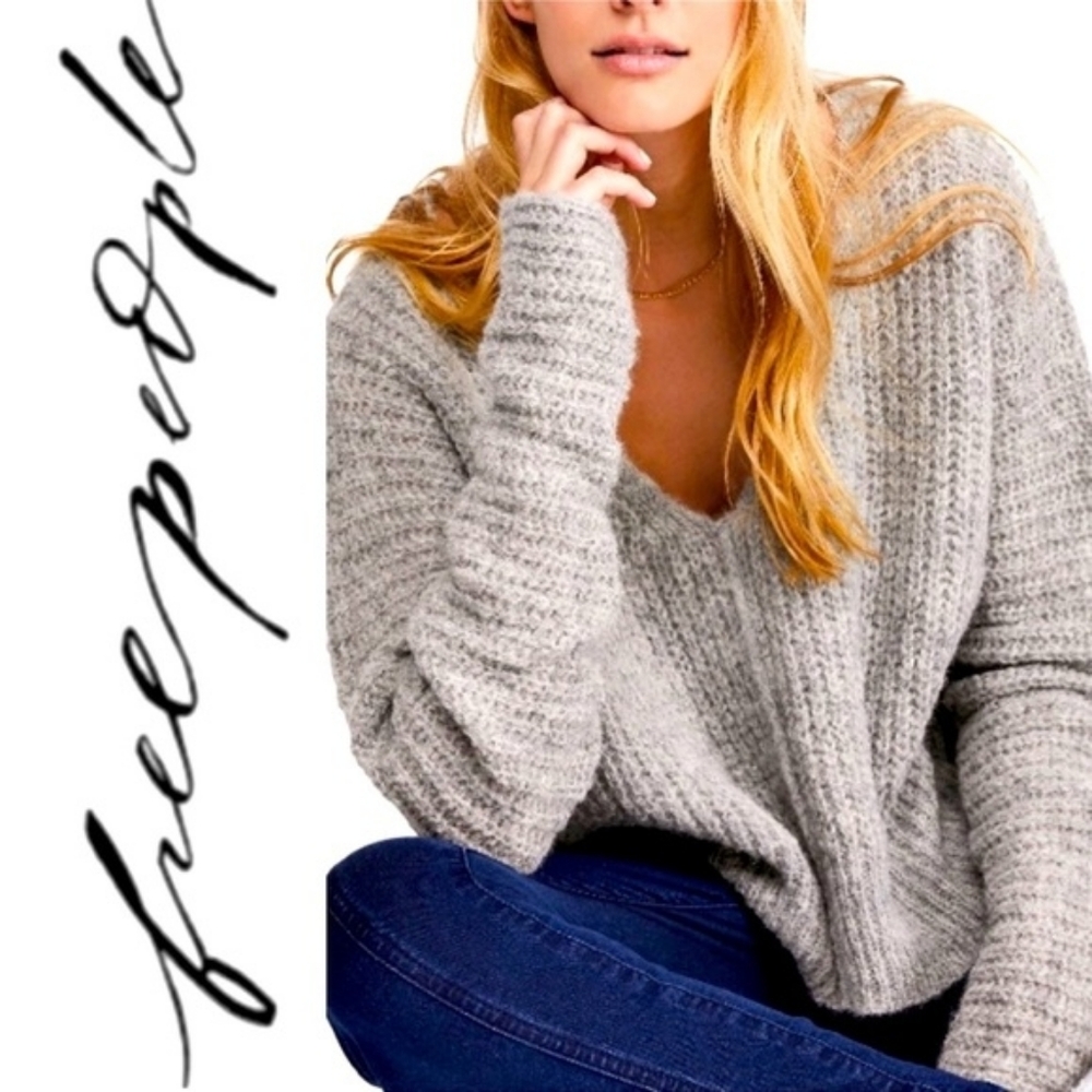 FREE PEOPLE Moonbeam Alpaca Blend Deep V Neck Oversized Grey Sweater - Picture 7 of 12